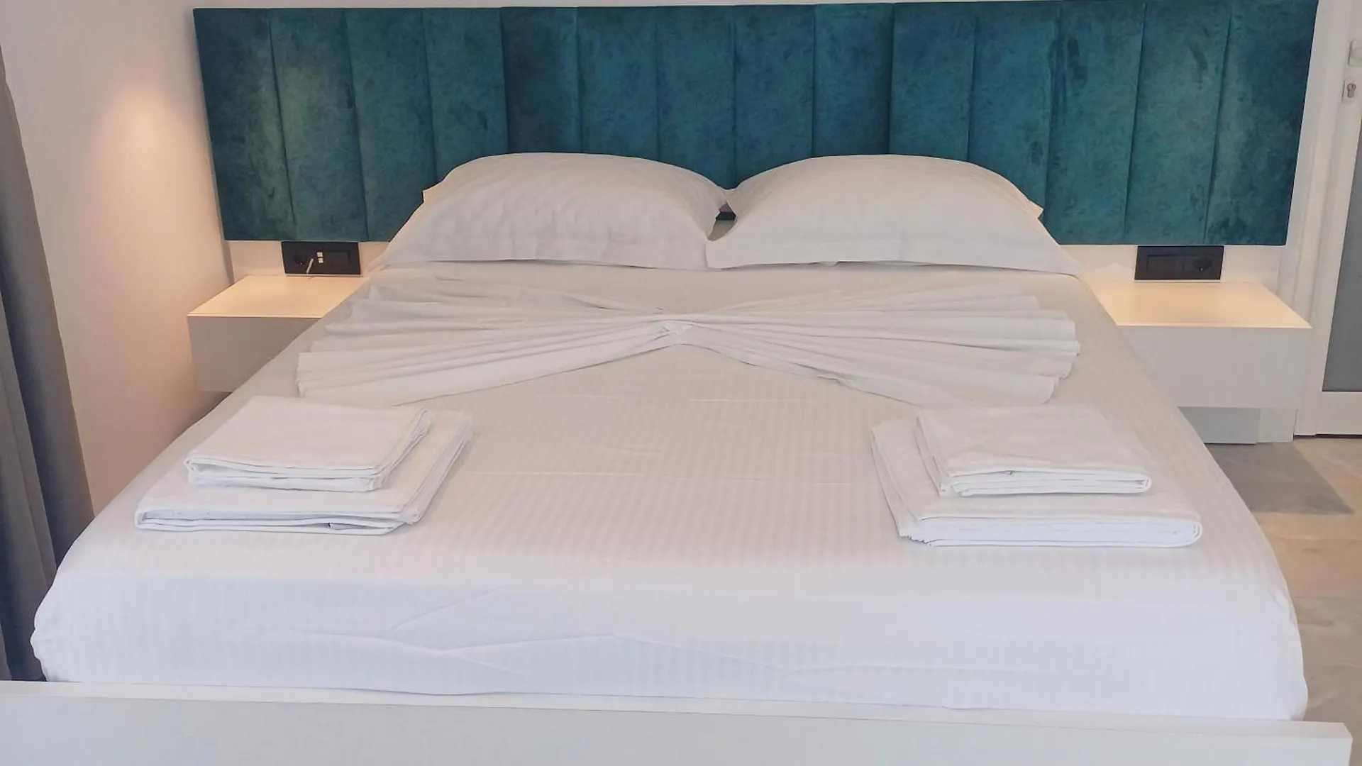 Hotel Kreka Ksamil 0*,  Albania